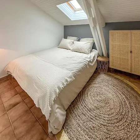 Pet Friendly In Holiday home Goudargues
