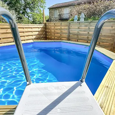3 Bedroom Amazing Home In Goudargues * غودارغوس